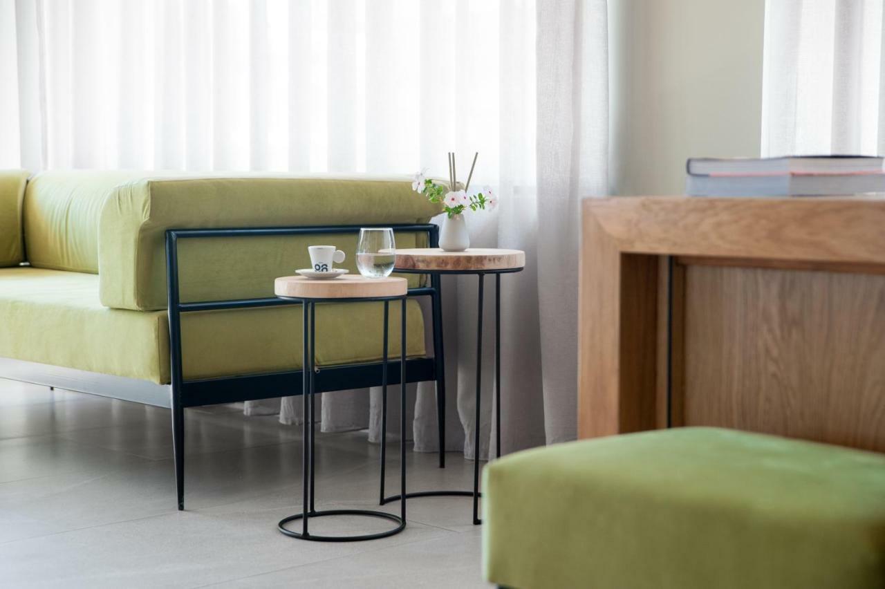 Hotel Seasabelle Near Athens Airport